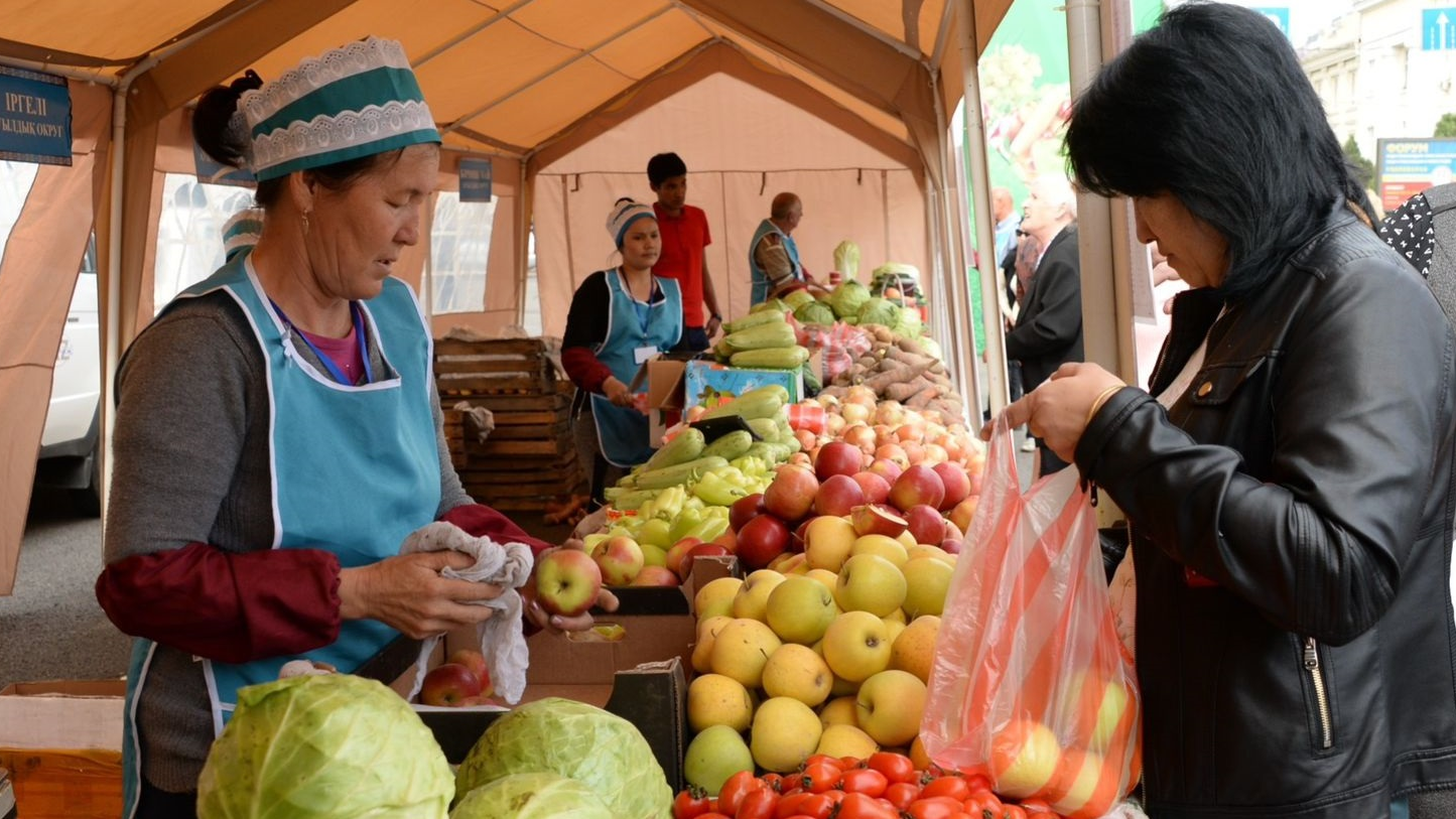 В Алматы подписан меморандум с крупными торговыми сетями о стабилизации цен на продукты